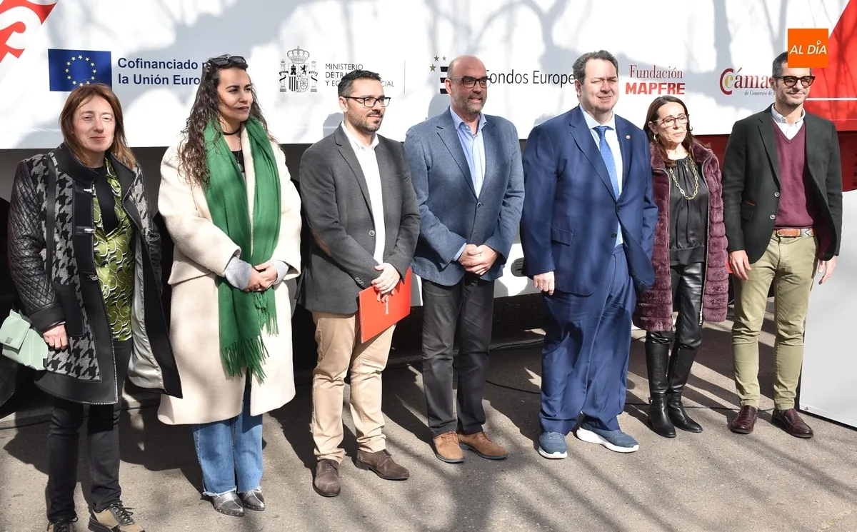 Foto 6 - Los alumnos de FP de los IES mirobrigenses &lsquo;viajan&rsquo; a Marte para rescatar a Erica Midas