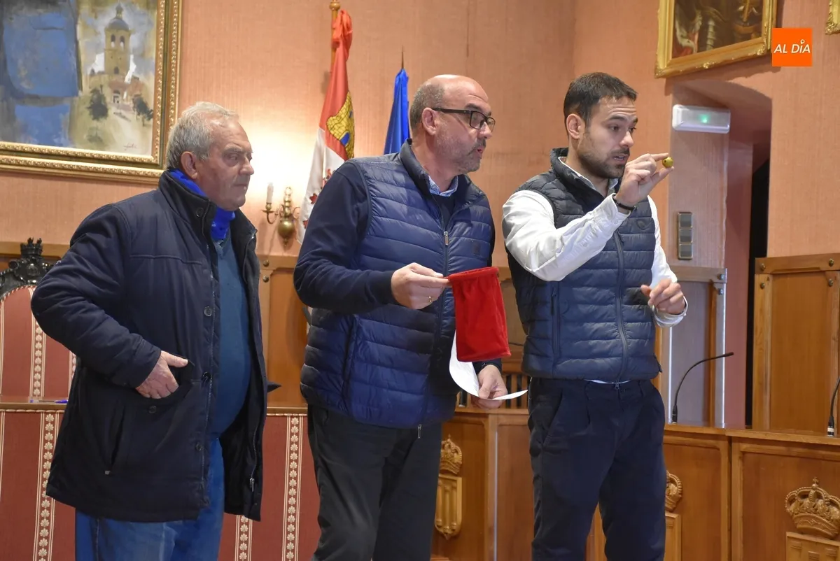 Foto 3 - La Asociaci&oacute;n SKBCH se queda con la caseta callejera vacante
