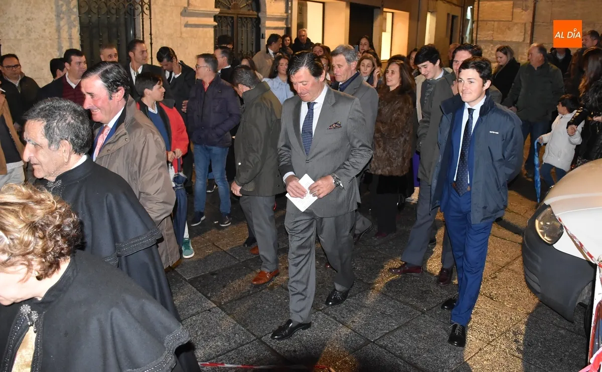 Foto 2 - La Familia De la Puerta triunfa con caballo incluido sobre el escenario del Teatro Nuevo