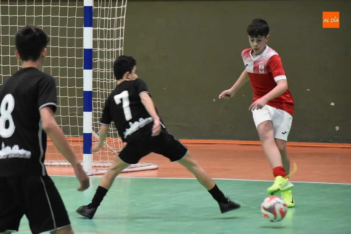 Foto 6 - El Infantil A y el Cadete del III Columnas ganan a La Alberca los aplazados de los Juegos Escolares