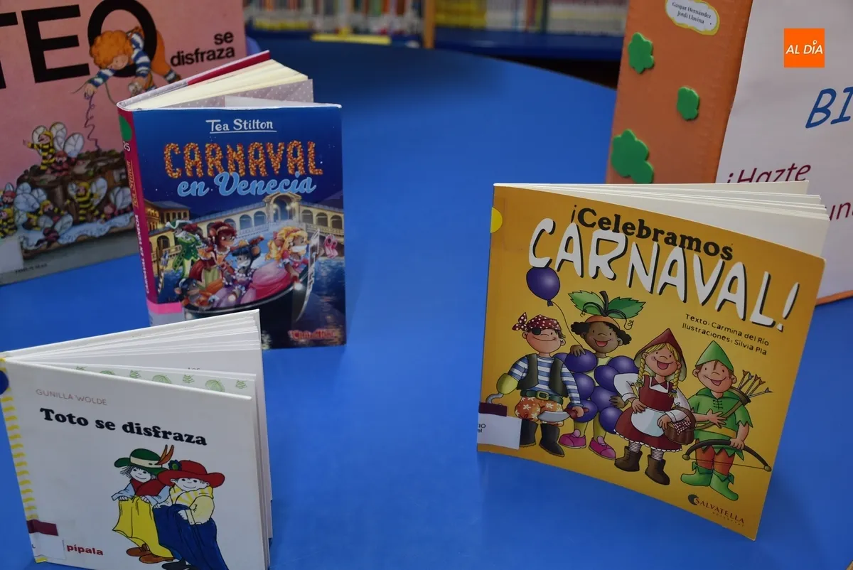 Foto 5 - La Biblioteca habilita un rinc&oacute;n carnavalero en su sala infantil, con photocall incluido