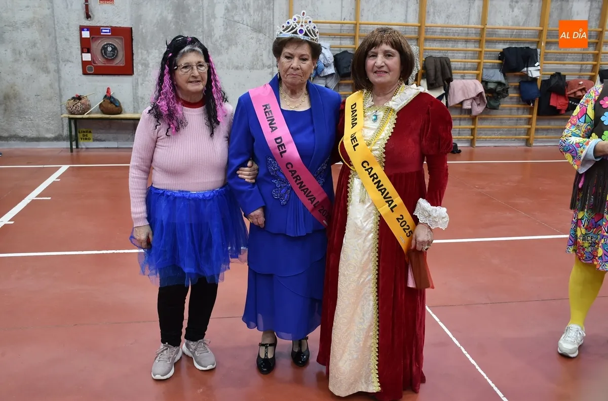 Foto 8 - Amanecer festeja el Carnaval homenajeando a Conrado y con su propia Corte de Honor