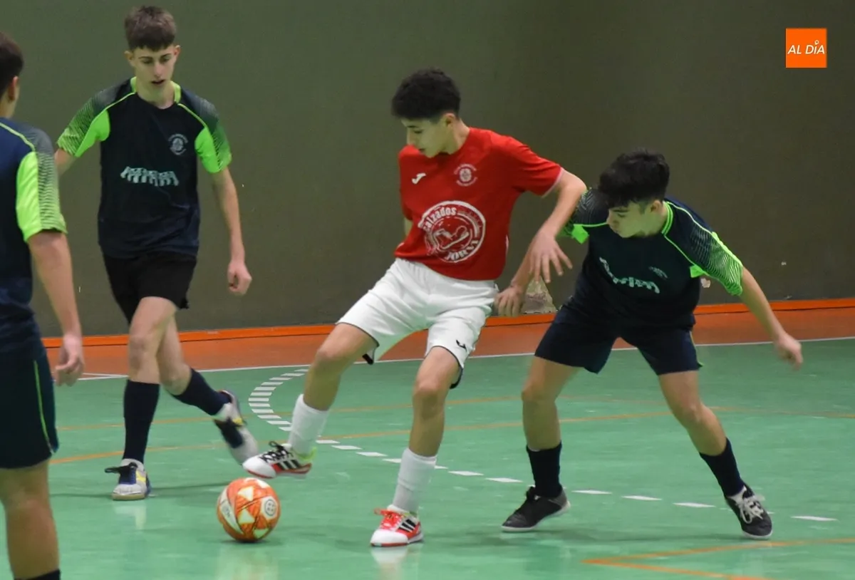 Foto 8 - El III Juvenil empata a 2&rdquo; para el final su duelo fraticida de los Juegos Escolares ante el III Cadete