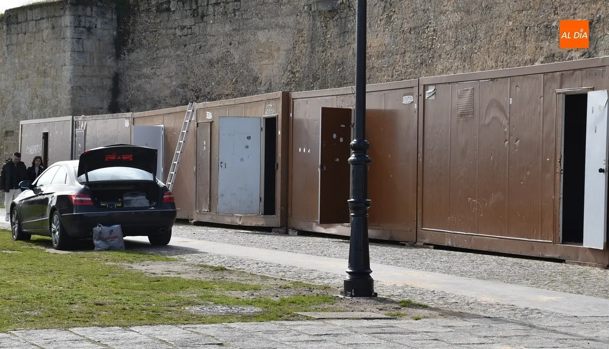 Foto 3 - Empieza a configurarse el &lsquo;rect&aacute;ngulo m&aacute;gico&rsquo; con el montaje de las primeras barreras