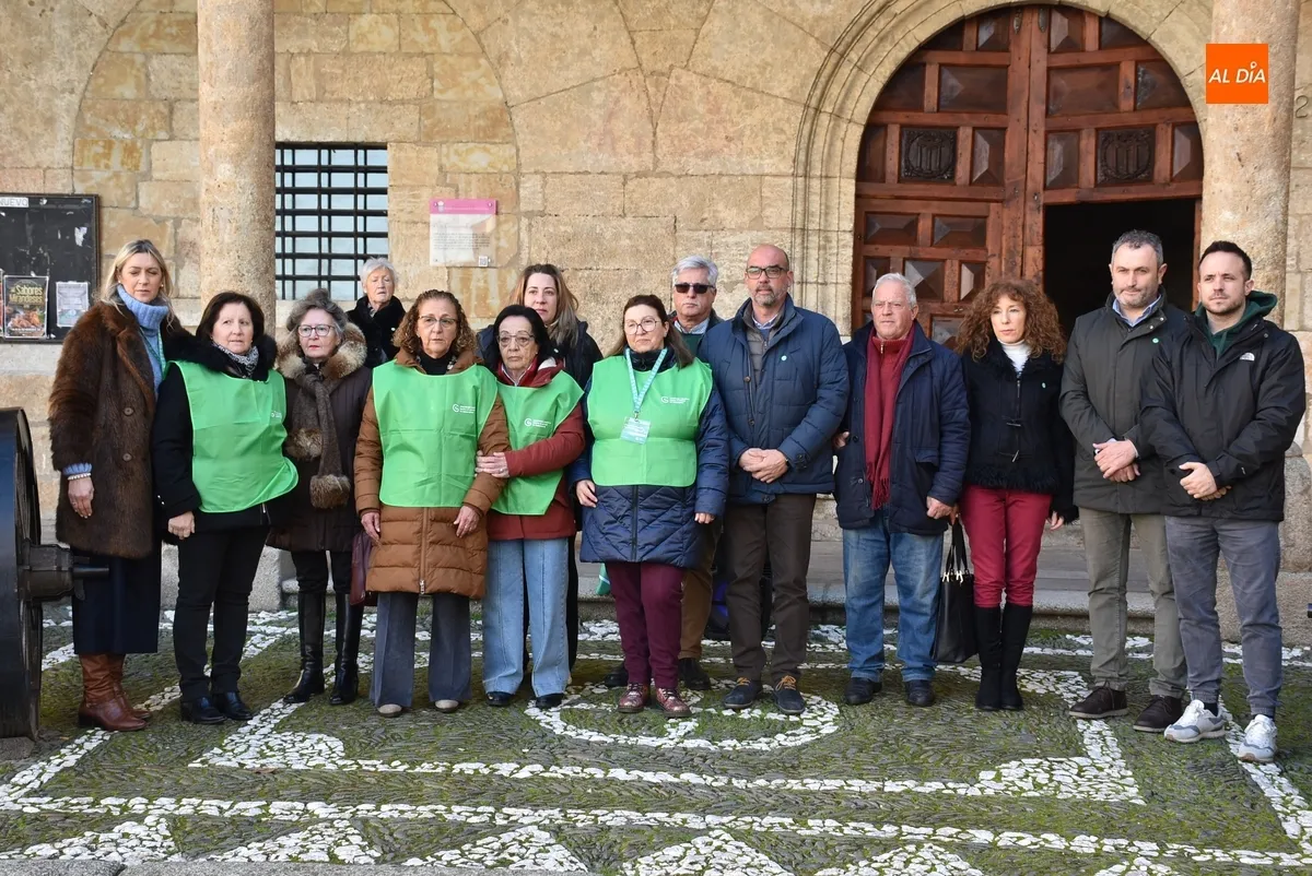 Foto 8 - La AECC sale a la calle a conmemorar el D&iacute;a Mundial contra el C&aacute;ncer