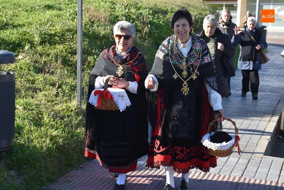 Foto 10 - Rosario P&eacute;rez recibe el bast&oacute;n de mando por 33&ordf; ocasi&oacute;n exhortando a que no se pierda la tradici&oacute;n