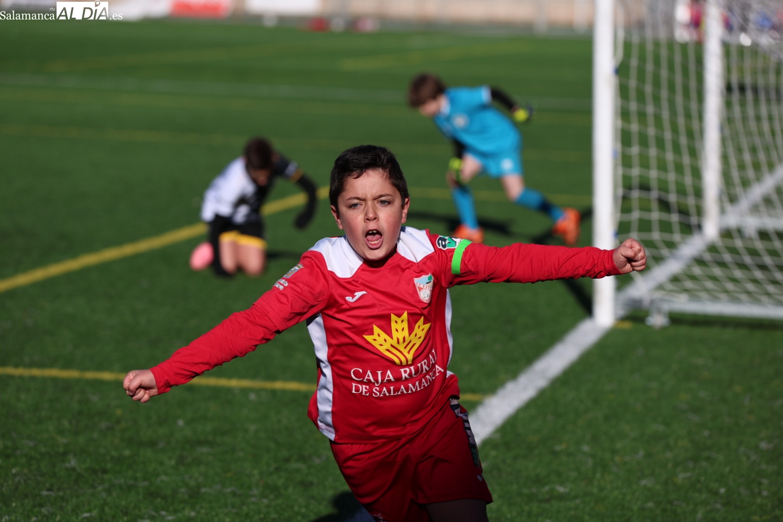 La jornada en el fútbol base salmantino, marcada por el uso de brazaletes verdes por el Día Mundial Contra el Cáncer