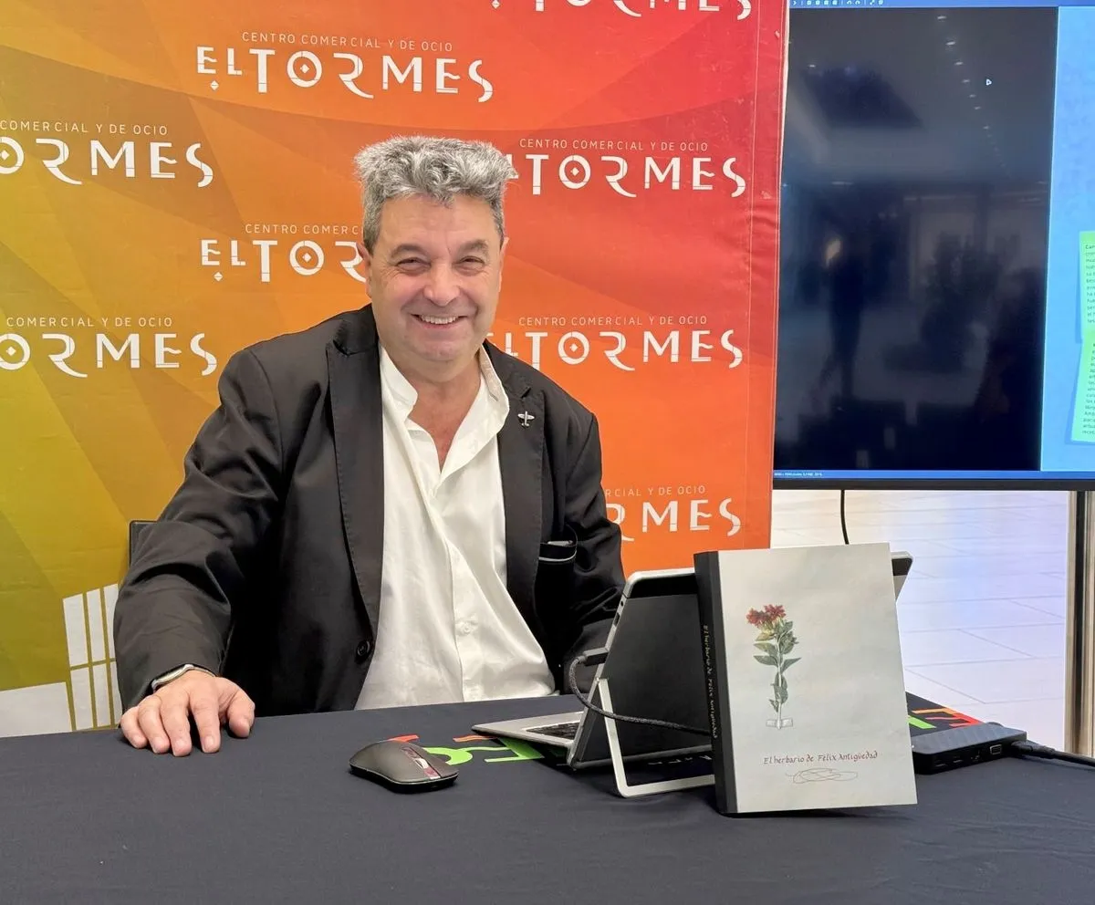 Exposición 'El herbario de Félix Antigüedad' en el Centro Comercial El Tormes