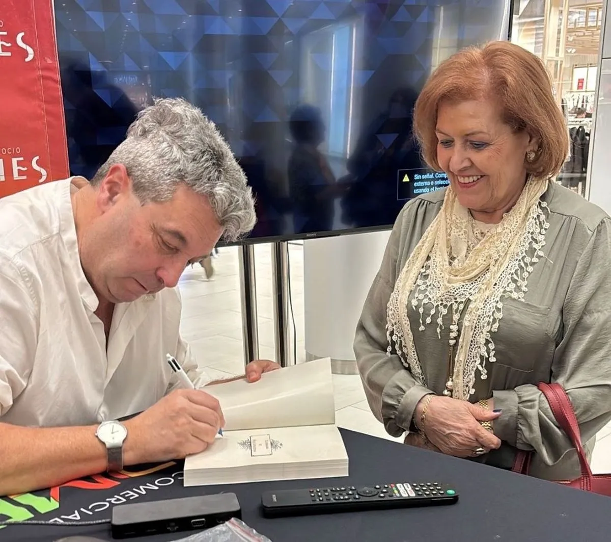 Exposición 'El herbario de Félix Antigüedad' en el Centro Comercial El Tormes