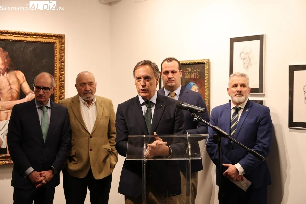 Exposición 'Faz de la Semana Santa', del pintor y escultor Amable Diego. Foto de David Sañudo