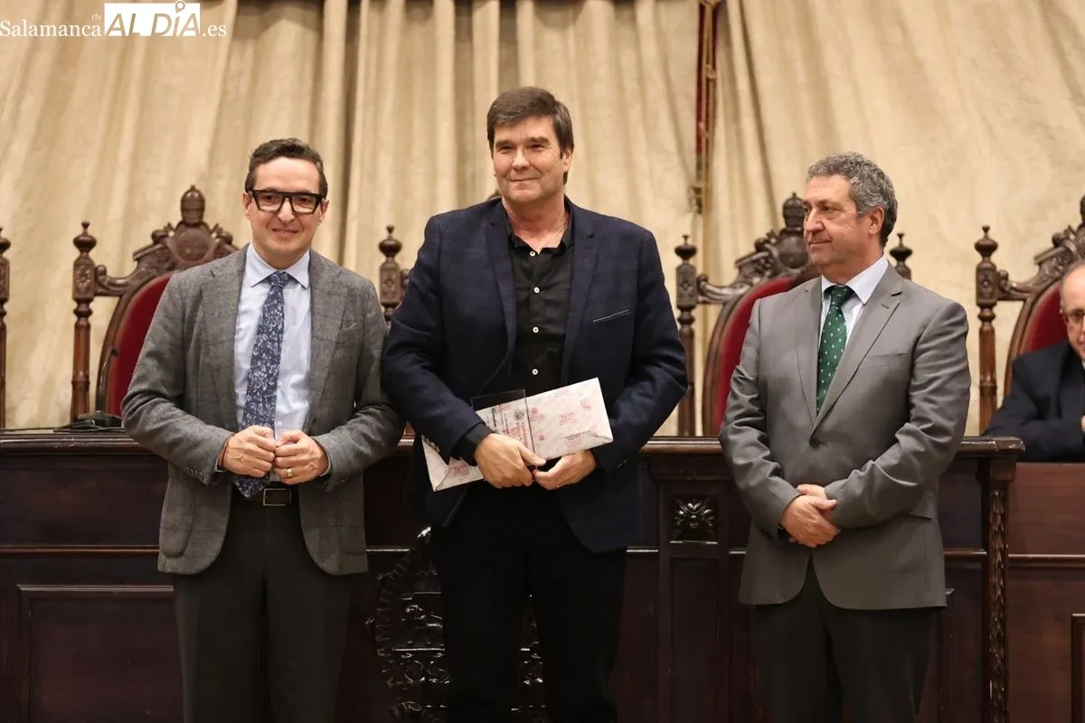 La Universidad de Salamanca homenajea en el Paraninfo a su Personal Técnico, de Gestión y de Administración y Servicios (PTGAS). Foto de David Sañudo