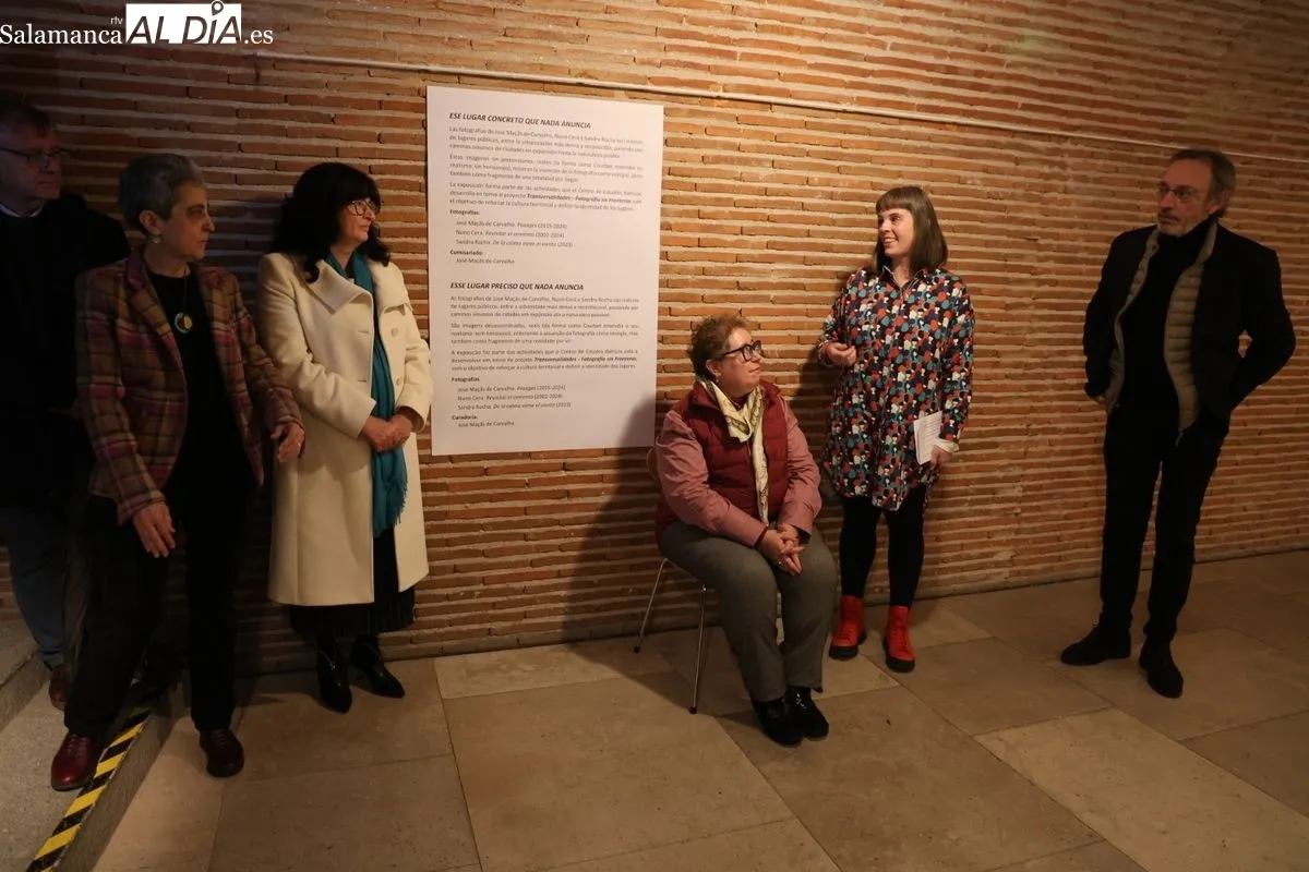 Inauguración de la exposición 'Ese Lugar concreto que nada anuncia' | FOTOS: David Sañudo 