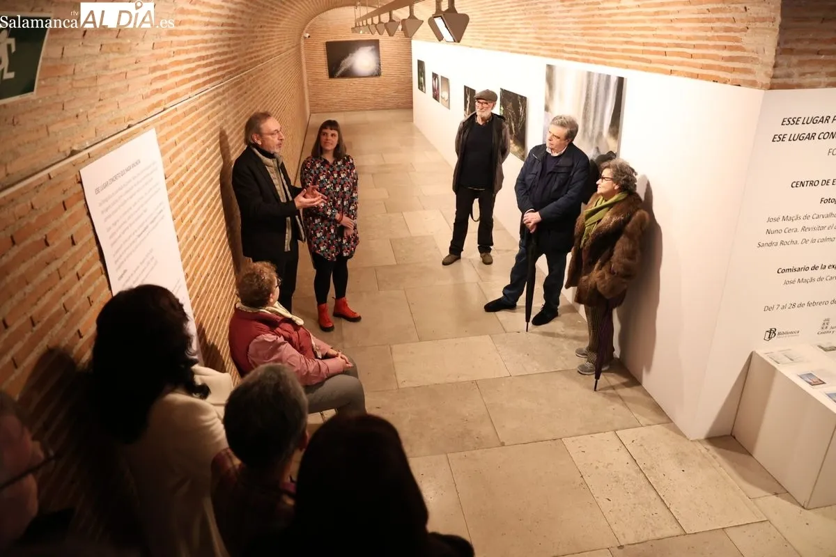 Inauguración de la exposición 'Ese Lugar concreto que nada anuncia' | FOTOS: David Sañudo 