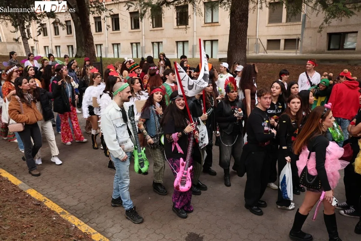 Fiestas de la Facultad de Psicología (USAL) en Salamanca. Foto de David Sañudo