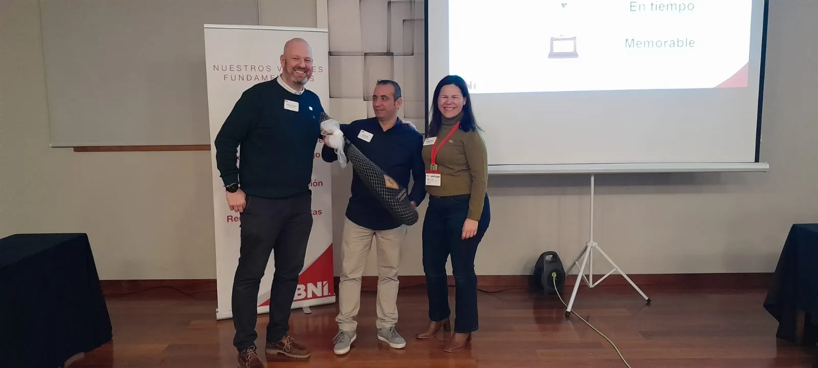 Foto 4 - BNI Estrategia de Salamanca celebra su D&iacute;a del Invitado con m&aacute;s de 40 empresarios