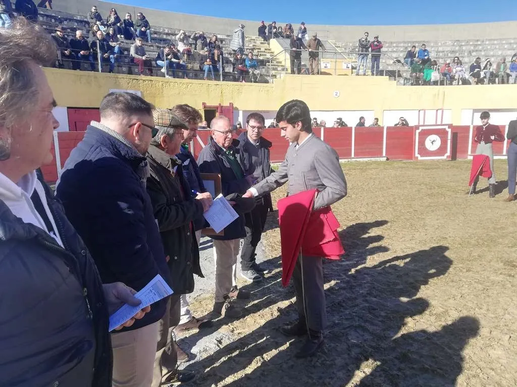 Foto 5 - El Bols&iacute;n Taurino cruza la frontera antes de recalar este domingo en Ciudad Rodrigo