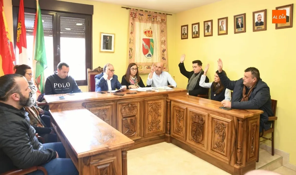 Foto 2 - El PP vuelve con Luis Gonzaga Garc&iacute;a Ballesteros a la Alcald&iacute;a de La Fuente de San Esteban 