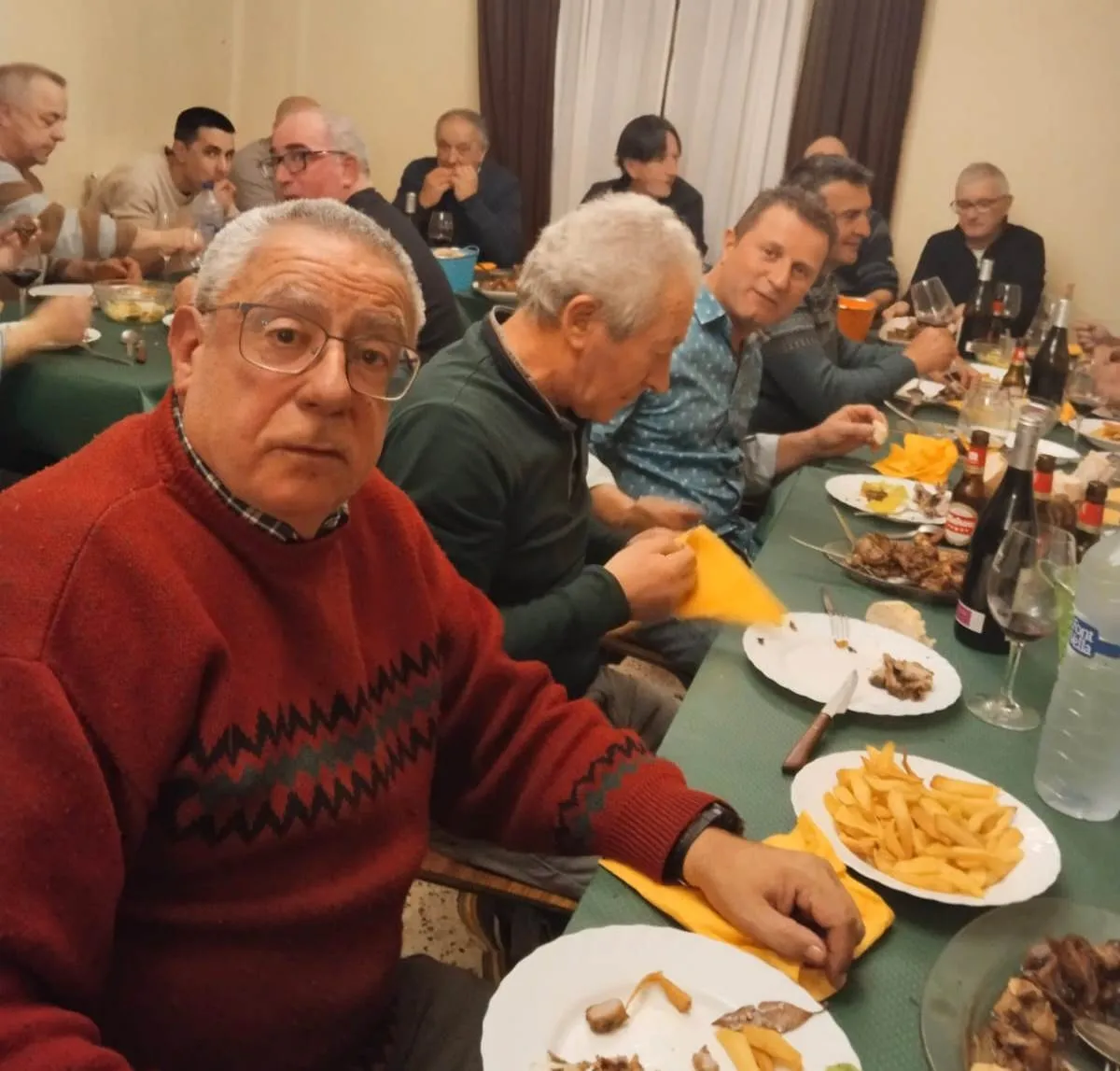 Foto 5 - Un grupo de hombres se re&uacute;ne para conmemorar los &Aacute;guedos en El Sah&uacute;go