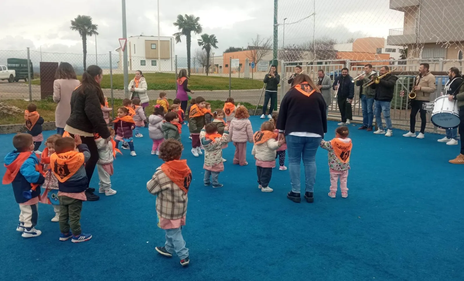 Foto 8 - Complet&iacute;sima semana de preparaci&oacute;n para el Carnaval en la Escuela Infantil
