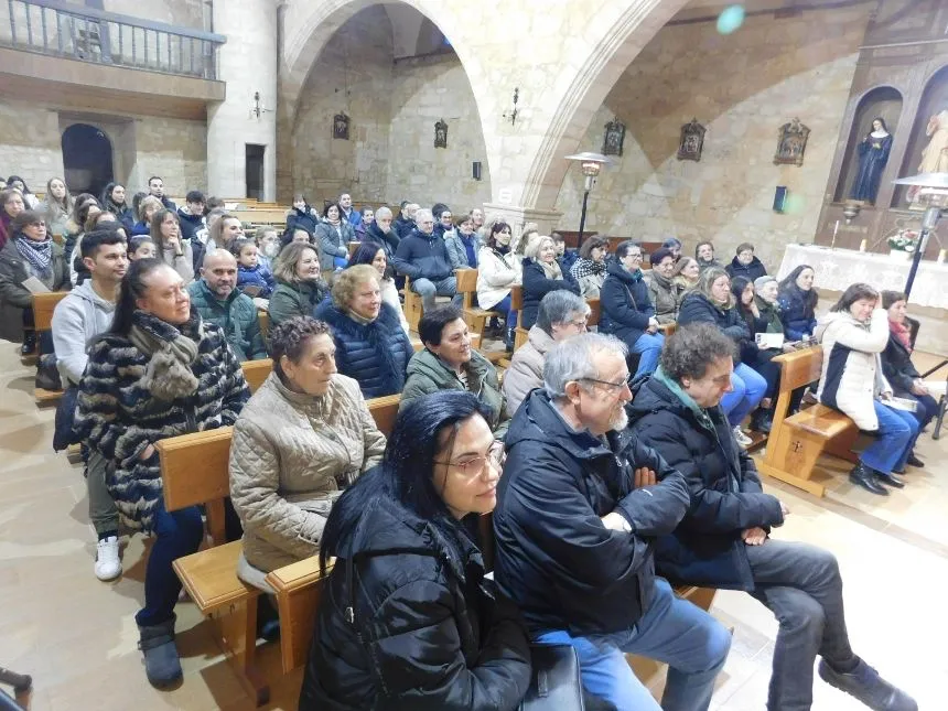Buscando a Nebrija se ofrecía en la iglesia parroquial de Arabayona