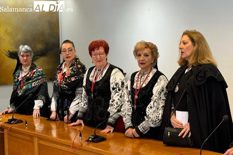 Foto 7 - Bailes y gran ambiente para festejar Santa &Aacute;gueda en Pe&ntilde;aranda, con Mar&iacute;a del Roc&iacute;o al frente como nueva aguedera mayor