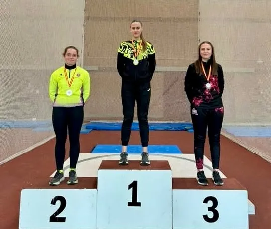 Leire Hernández del Club Atletismo Ciudad de Peñaranda