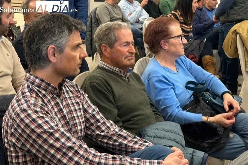 Carlos García Carbayo en el encuentro comarcal con alcaldes y concejales