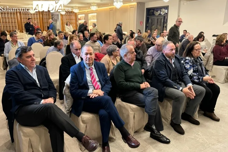 Carlos García Carbayo en el encuentro comarcal con alcaldes y concejales