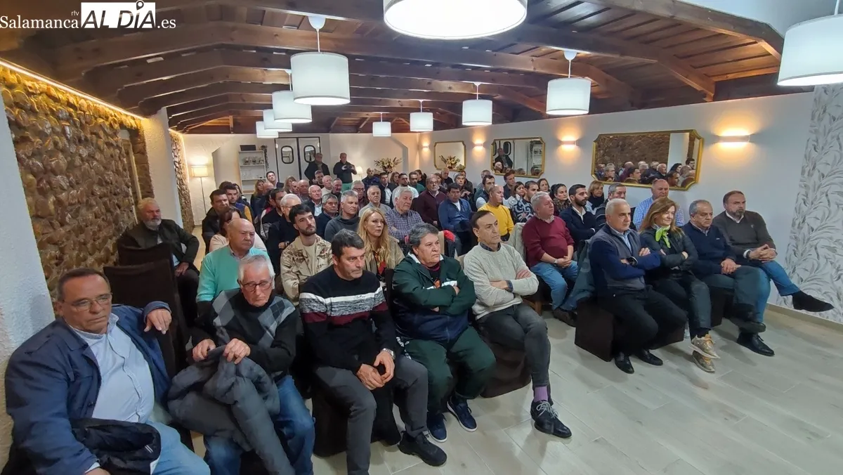 Acto del PP en Vitigudino, en el Complejo Hostelero El Quijote / CORRAL