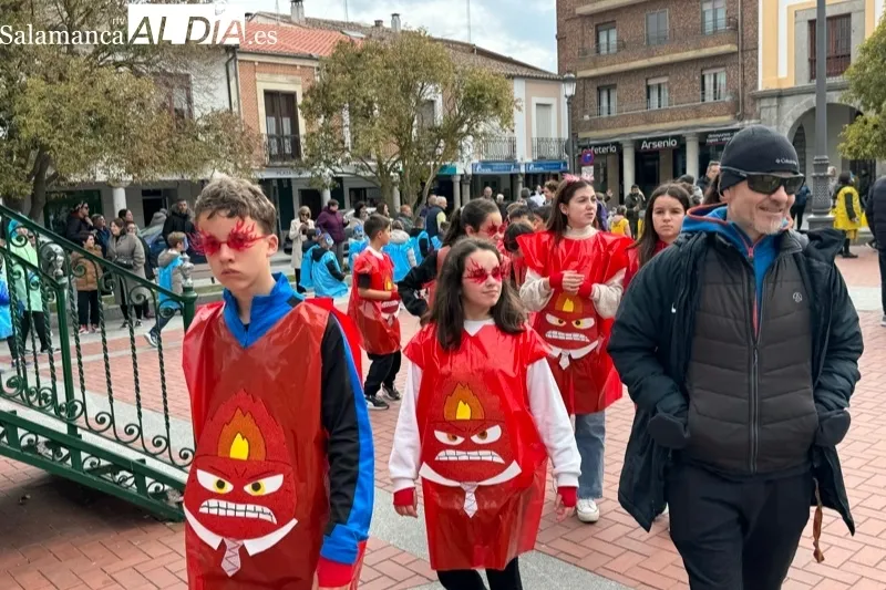 Desfile de carnaval de los colegios Miguel de Unamuno y Severiano Montero