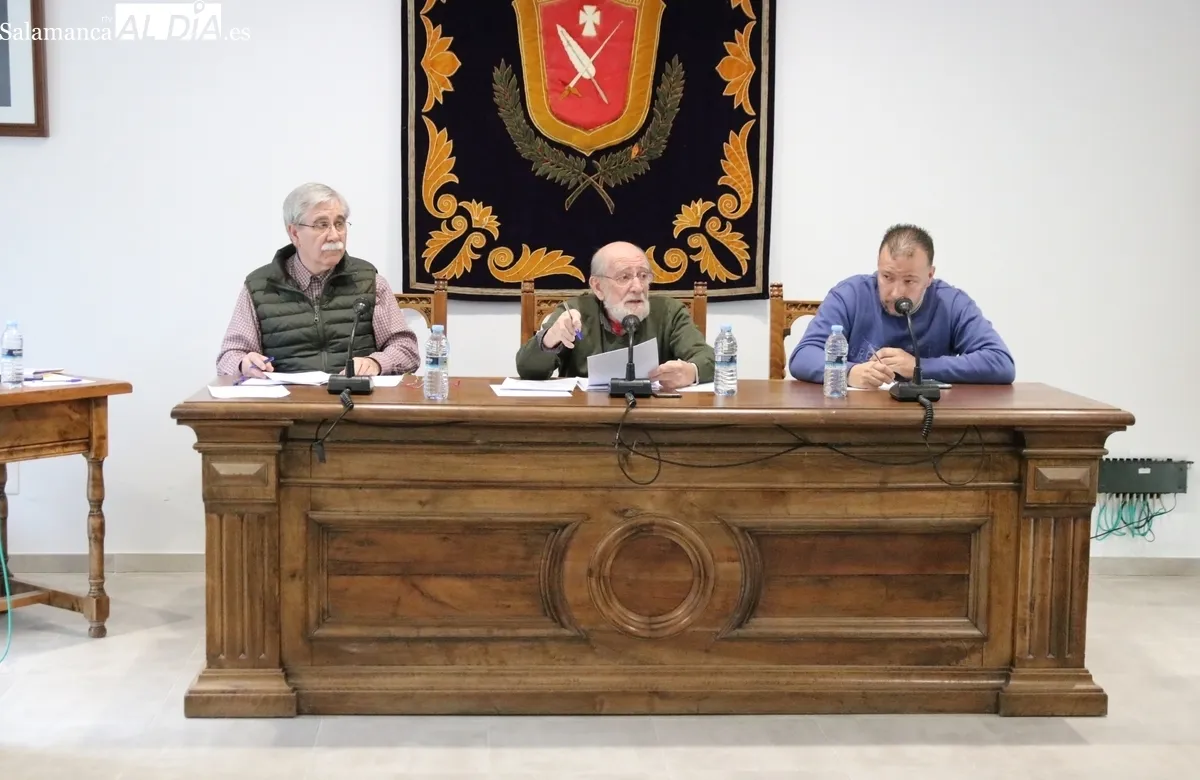 La venta de parcelas municipales del polígono industrial fue de lo más interesante de la sesión / CORRAL 