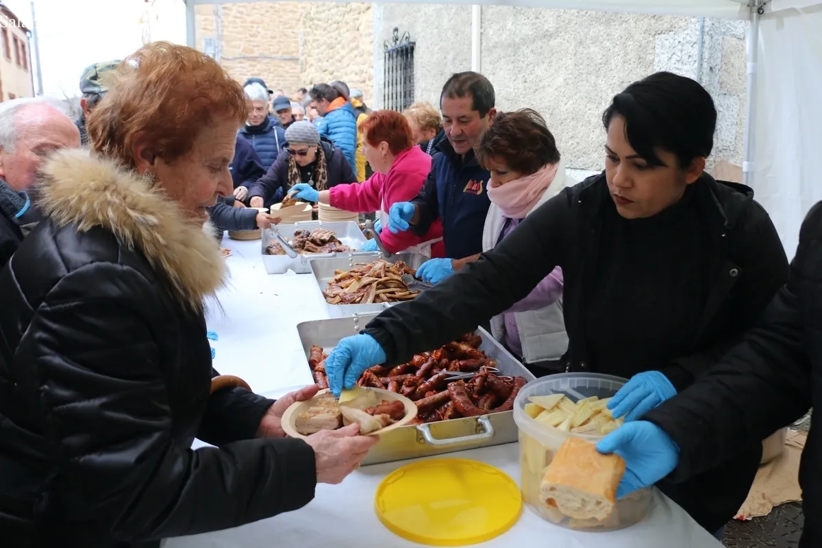 Parrillada en Corporario por las fiestas de San Blas / CORRAL