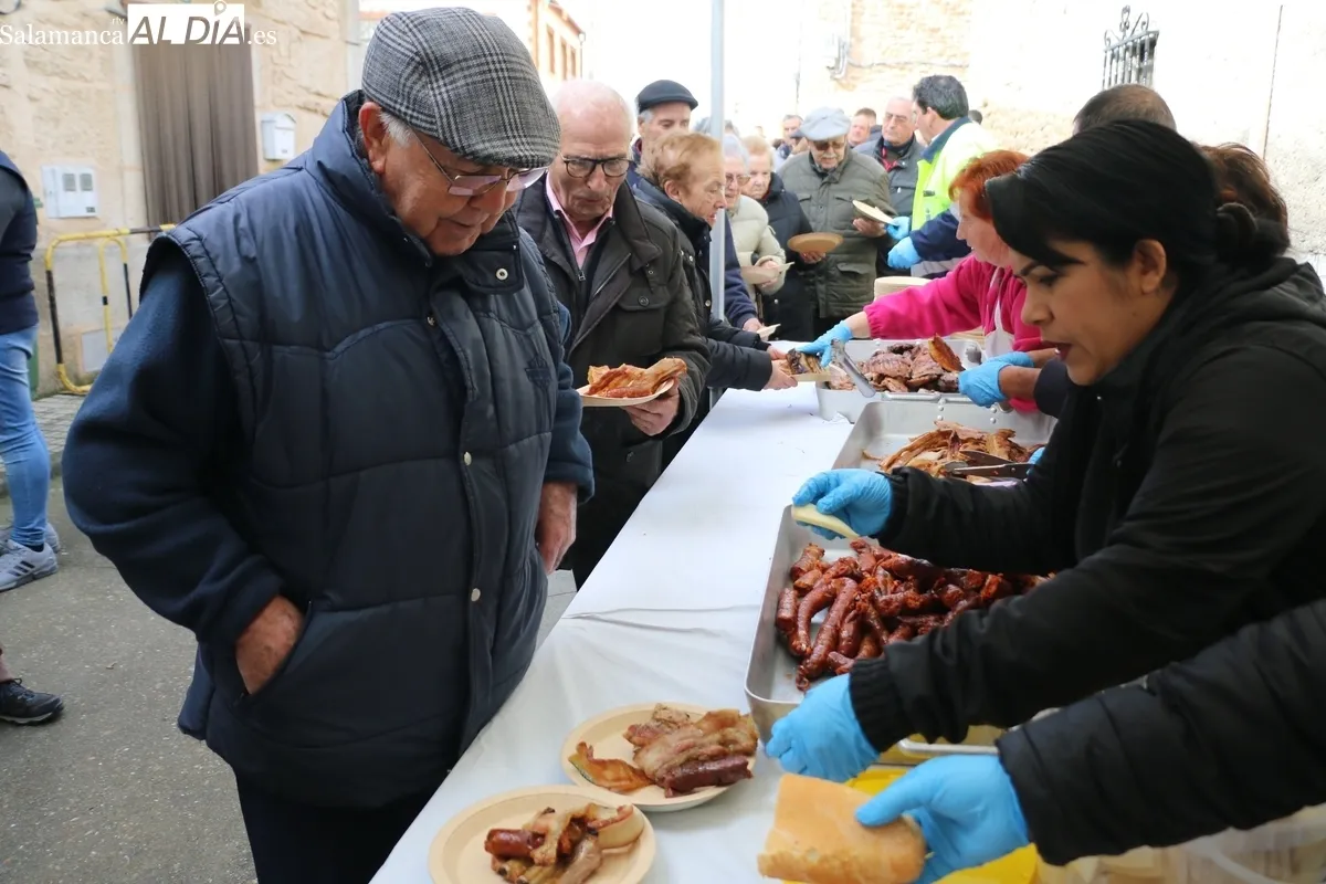 Parrillada en Corporario por las fiestas de San Blas / CORRAL