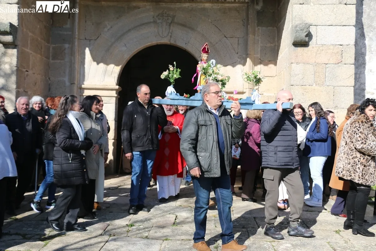 Celebración de San Blas en Peralejos de Abajo / CORRAL