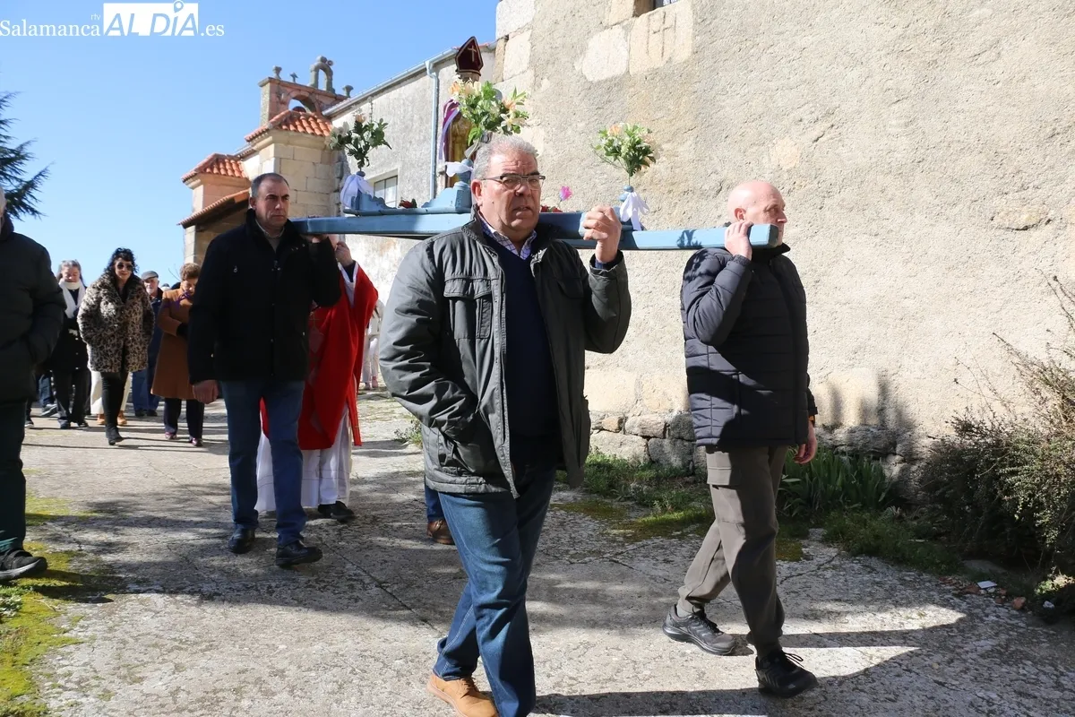 Celebración de San Blas en Peralejos de Abajo / CORRAL