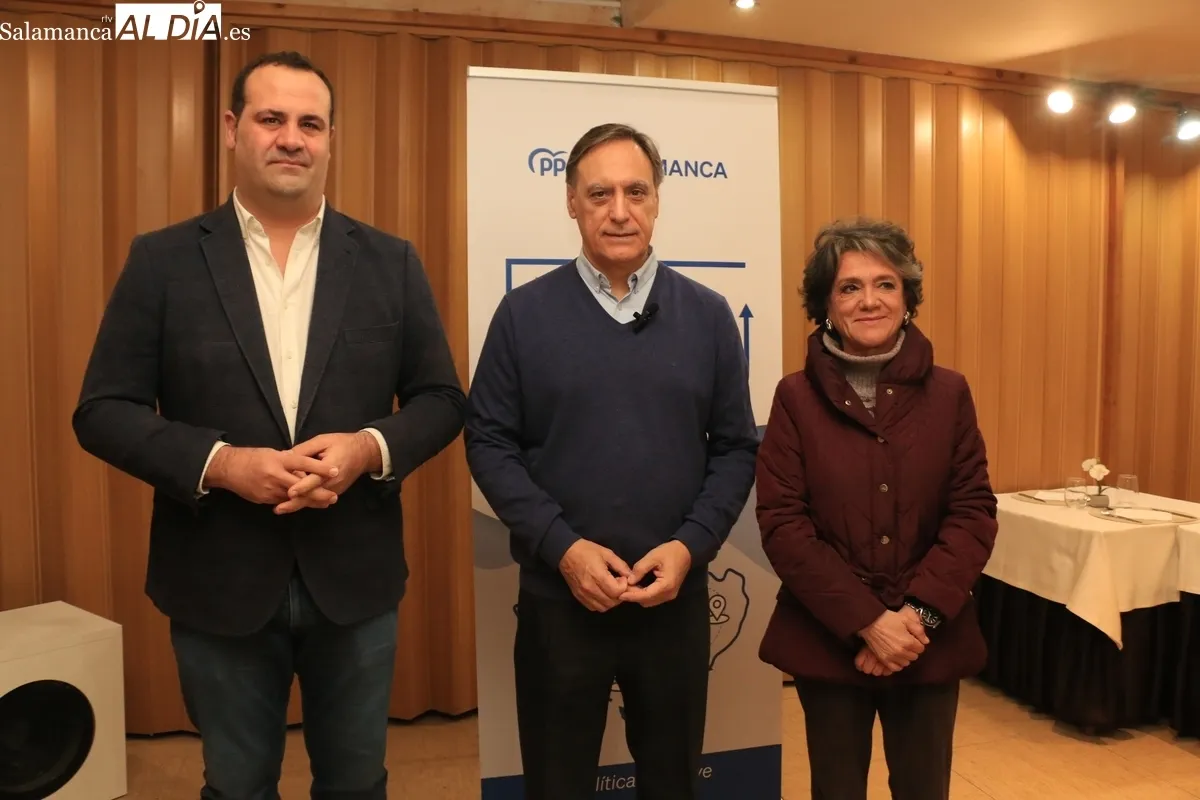 Acto del PP en Vitigudino, en el Complejo Hostelero El Quijote / CORRAL