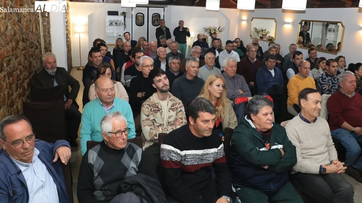 Acto del PP en Vitigudino, en el Complejo Hostelero El Quijote / CORRAL