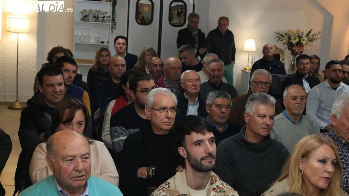 Acto del PP en Vitigudino, en el Complejo Hostelero El Quijote / CORRAL