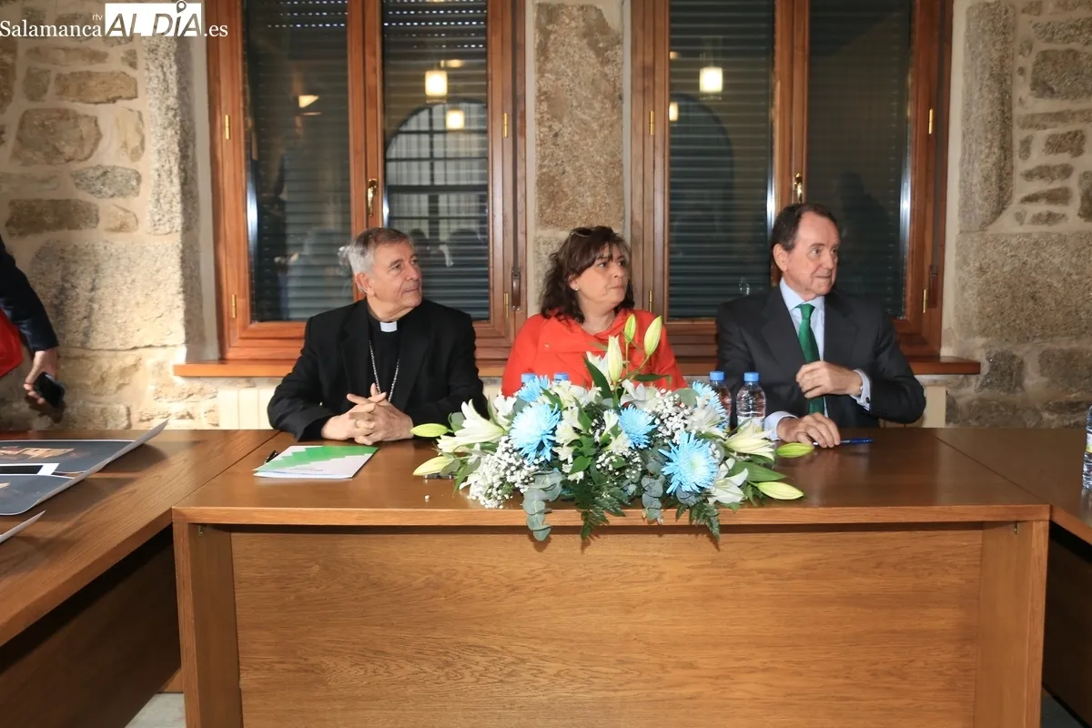 Rubricado el acuerdo entre Fundación Iberdrola, Diócesis civitatense y Ayuntamiento para iluminar la iglesia de Villavieja
