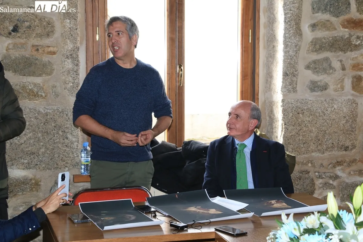Rubricado el acuerdo entre Fundación Iberdrola, Diócesis civitatense y Ayuntamiento para iluminar la iglesia de Villavieja