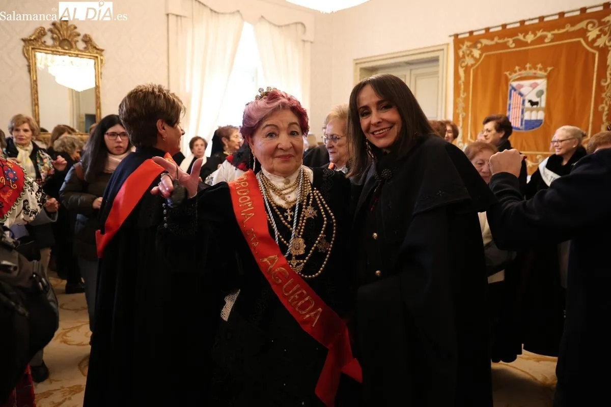 Fiesta de las Águedas en el Ayuntamiento de Salamanca. Foto de David Sañudo