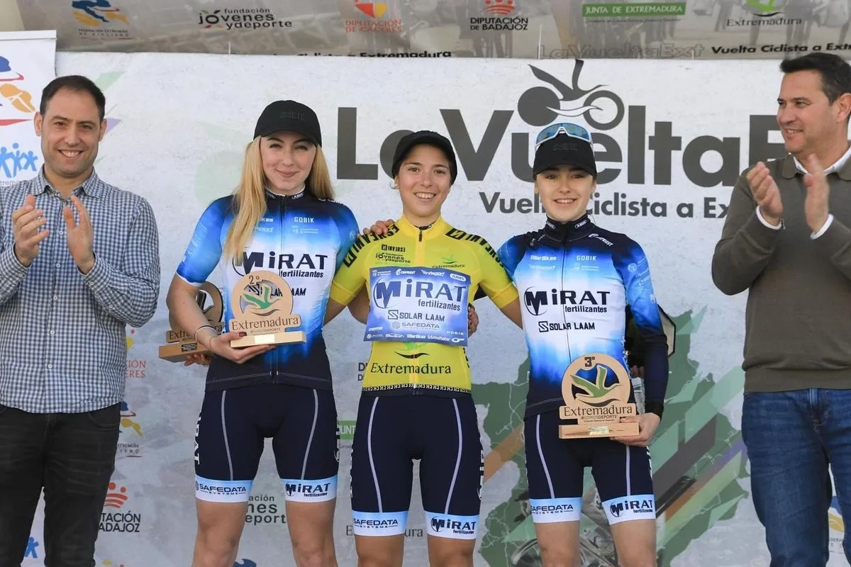 El Mirat Team domina en la Vuelta a Extremadura Junior y Cadete Femenina