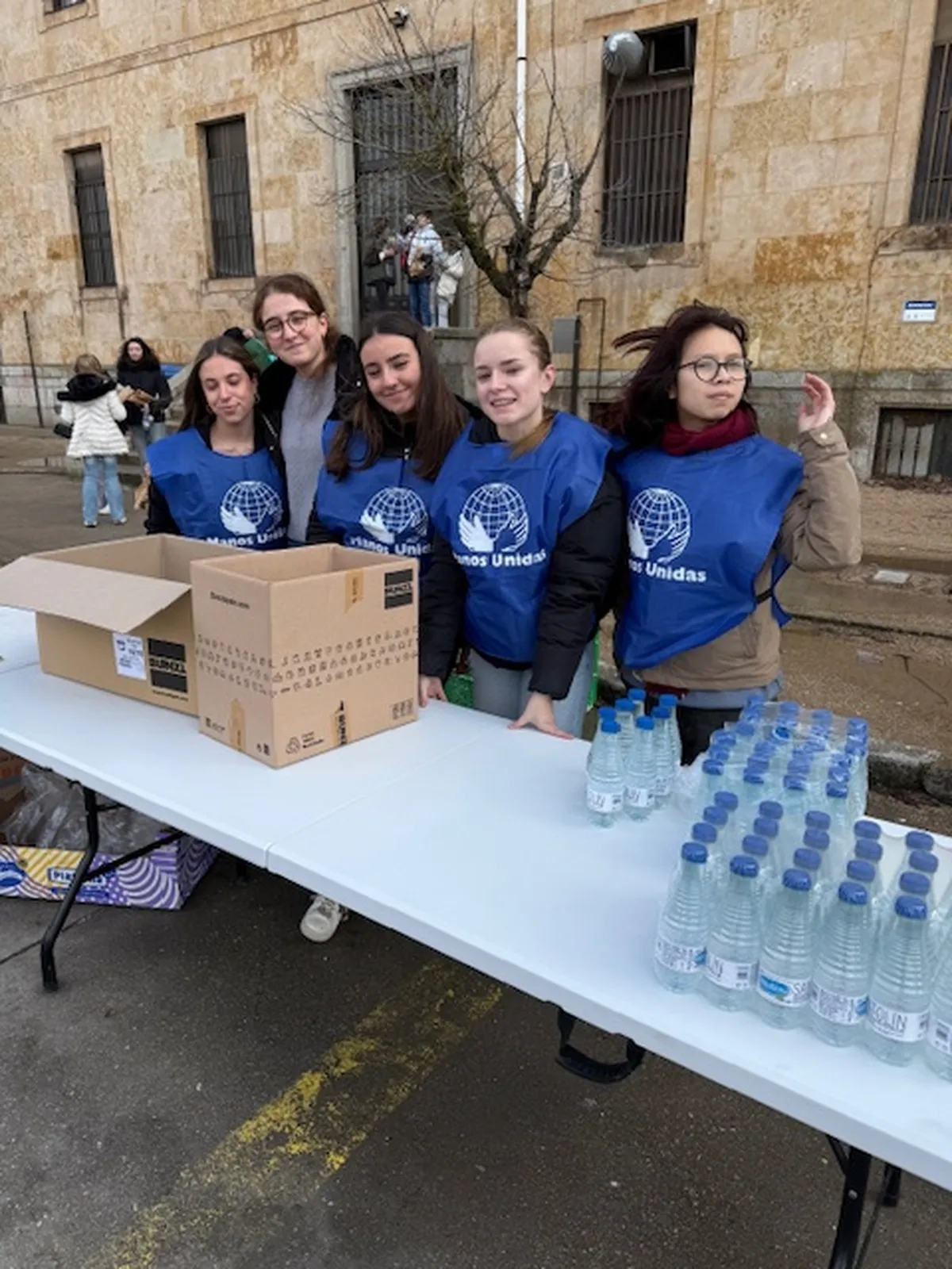Operación Bocata en el Colegio San Agustín