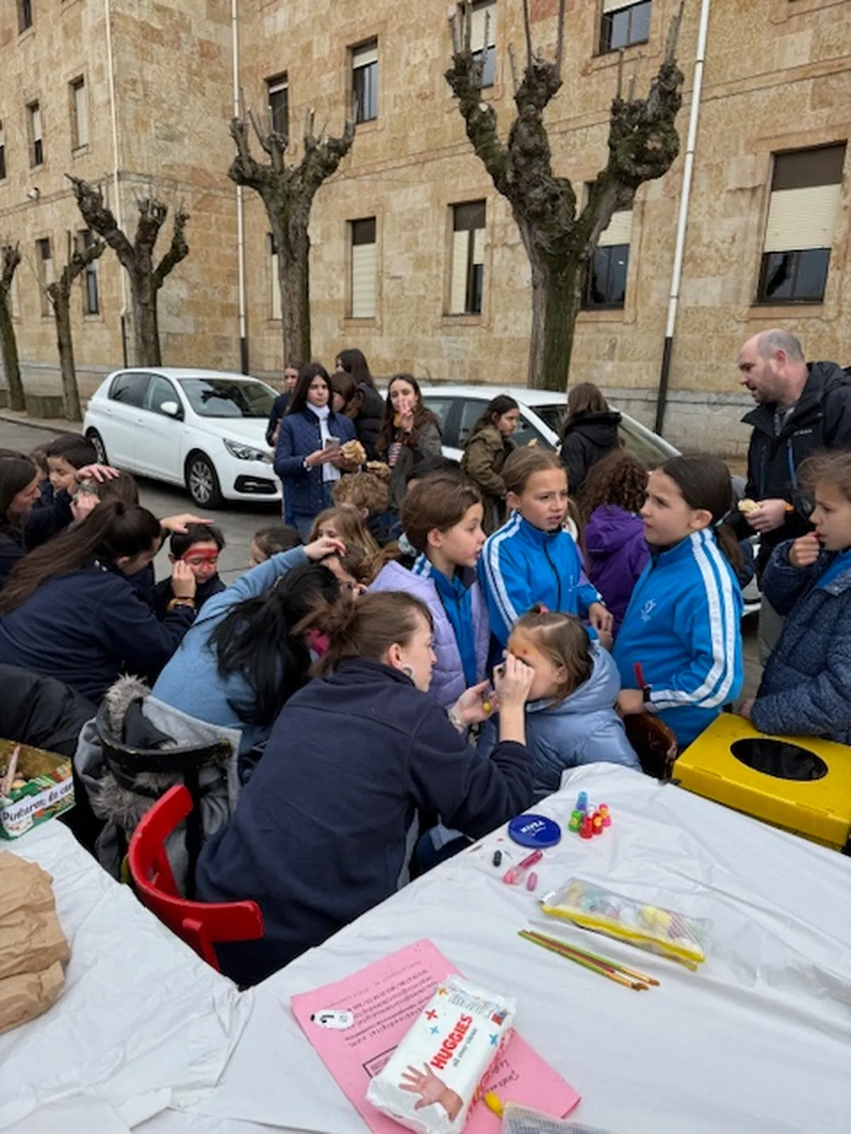 Operación Bocata en el Colegio San Agustín