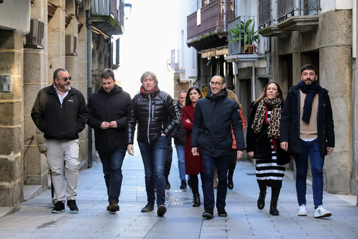 El PP de Salamanca tacha de sanchista al nuevo secretario regional del PSOE colocado a dedo