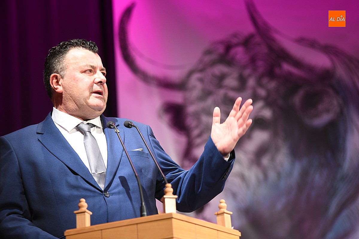 Pregón íntegro de Paco Cañamero para la Peña Puerta del Desencierro