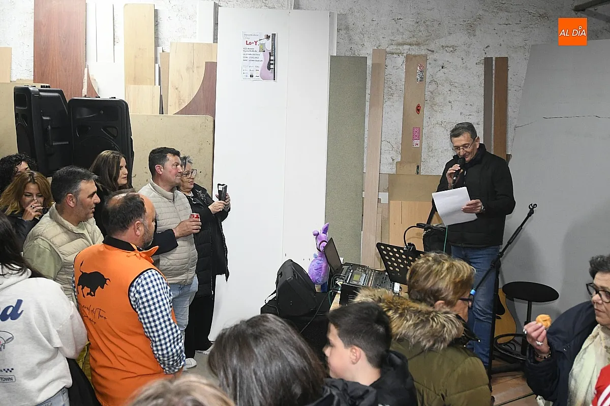 Pregón popular y no oficial en el taller de 