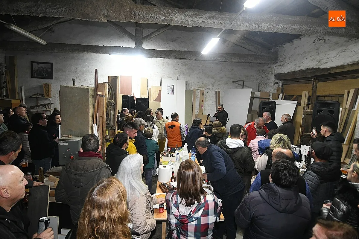 Pregón popular y no oficial en el taller de 