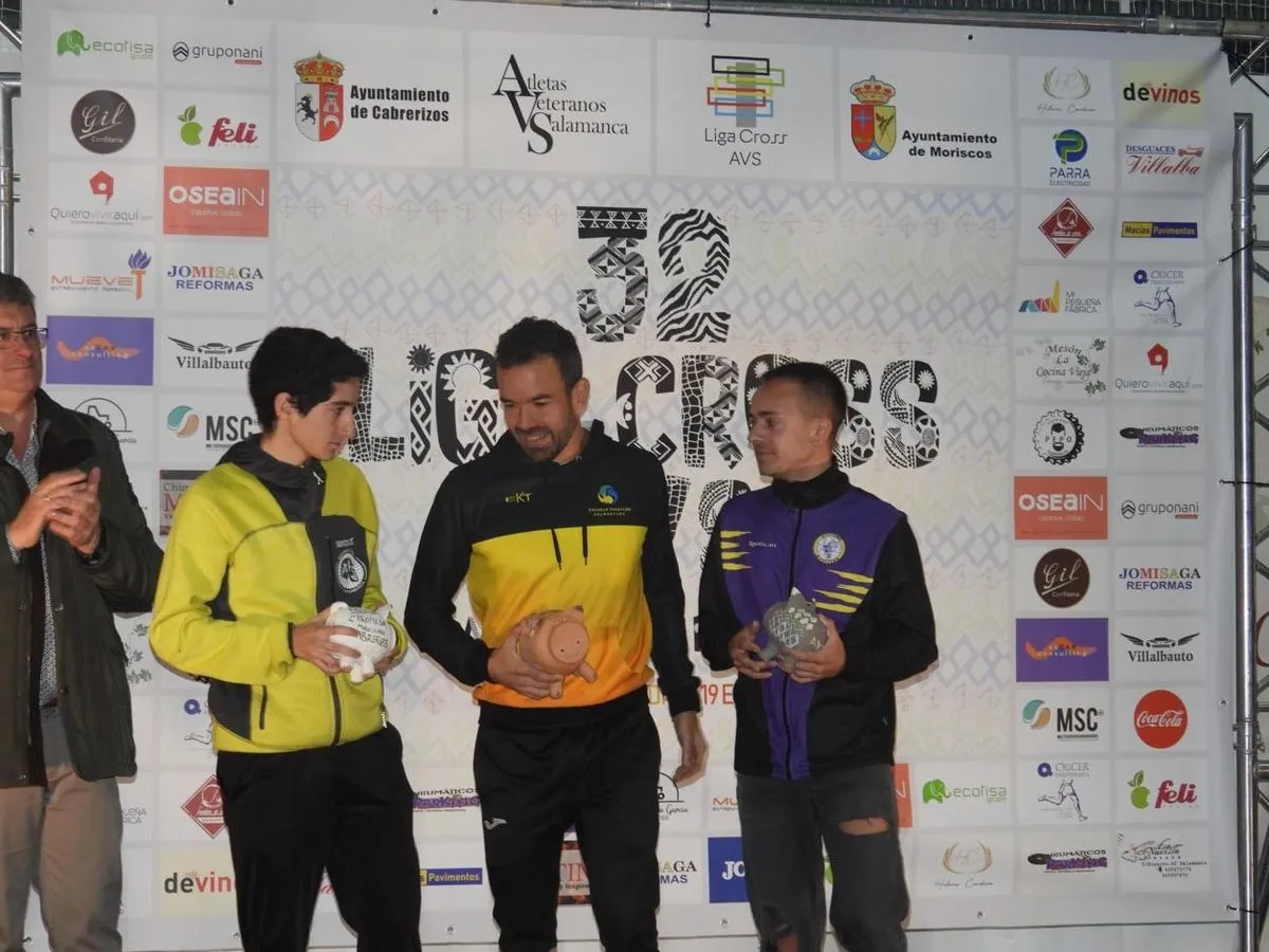Quinta prueba de la XXXII Liga de Cross AVS en Cabrerizos. Foto Orycronsport