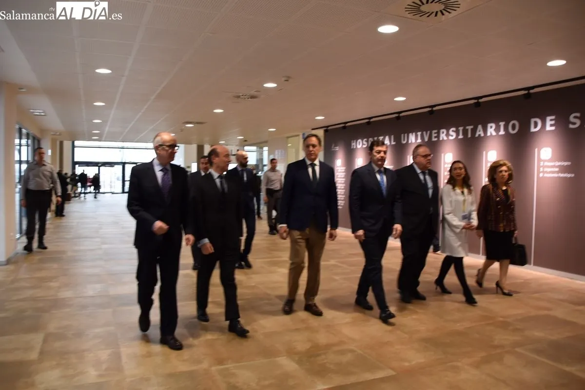 Presentación en el Hospital de Salamanca de la Tecnología HIFU, que mejora la vida de pacientes con Parkinson. Foto de Vanesa Martins